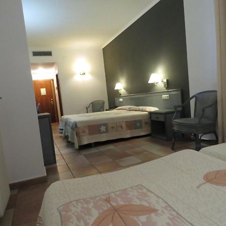Hotel Santa Anna L'Estartit Værelse billede