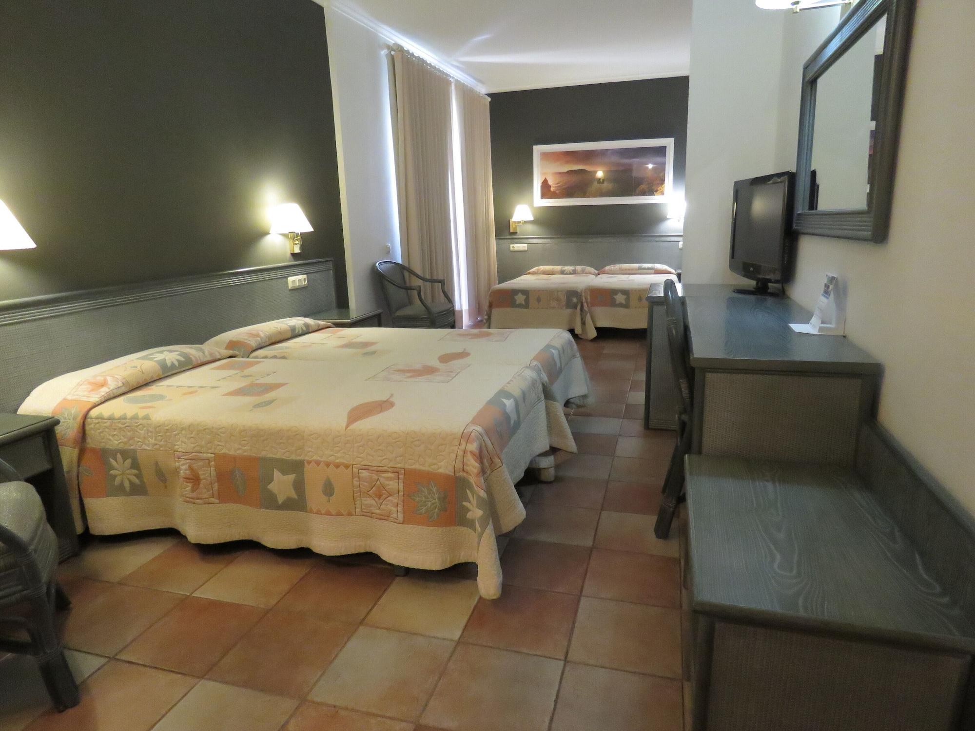 Hotel Santa Anna L'Estartit Eksteriør billede